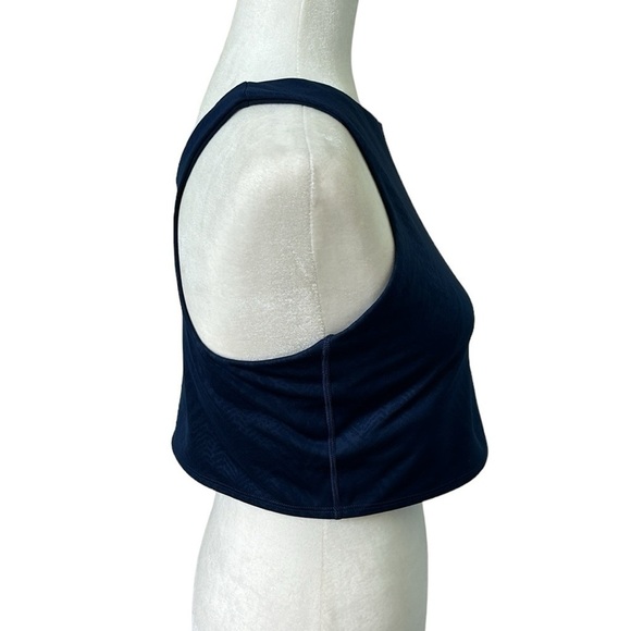 Athleta Conscious Crop Embossed Sports Bra Navy Blue Size Large - Picture 5 of 15